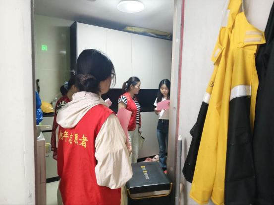 青年志愿行 消防守平安|我校“湖小青”志愿服务队走进清泉山社区开展消防安全宣传工作